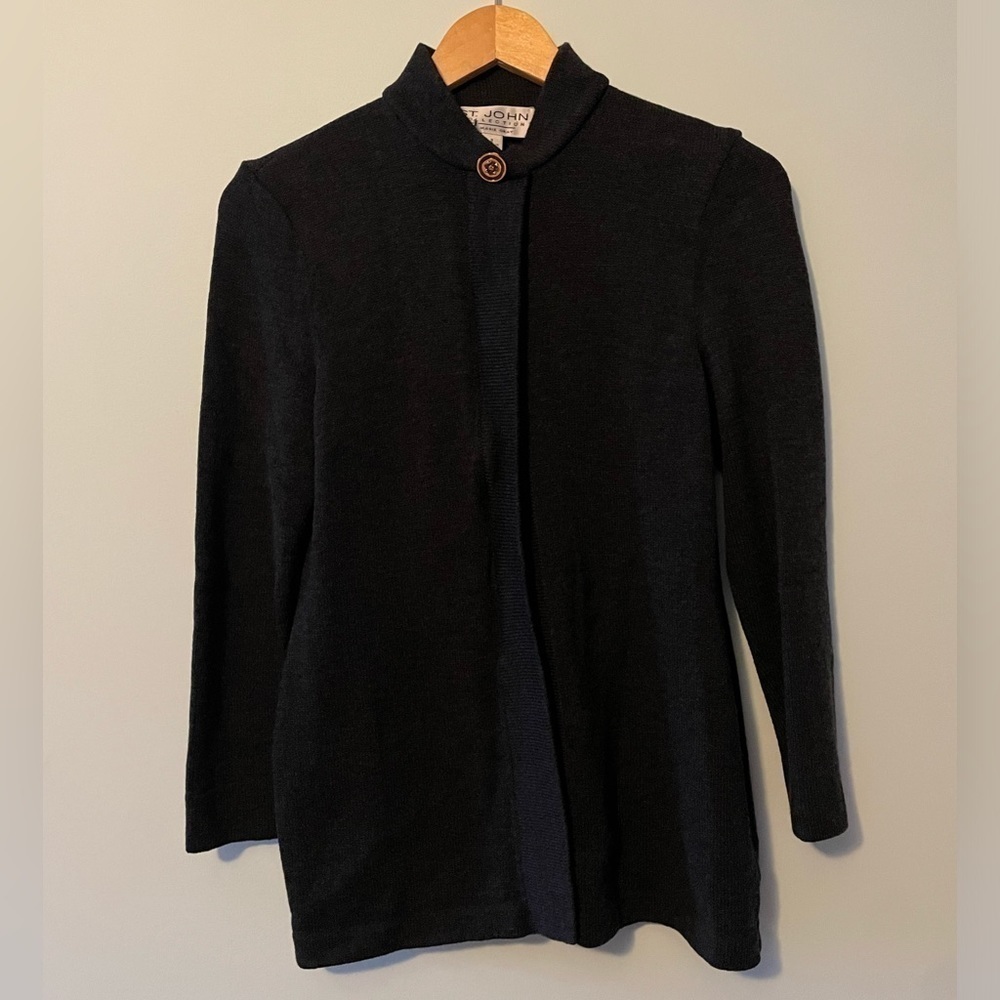 St John Collection by Marie Gray Sweater Size 2